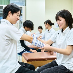 柔道整復学科フォト2