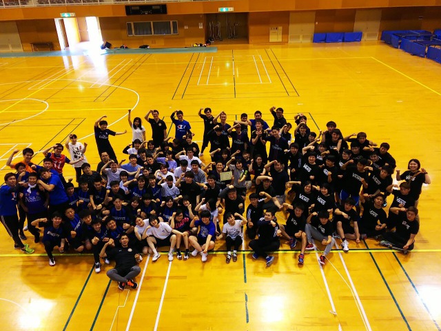 集合写真（学生おすすめの那須川天心ポーズだそうですｗｗ）