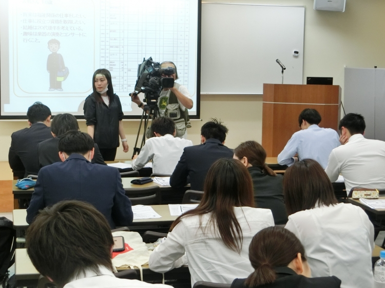 テレビ取材