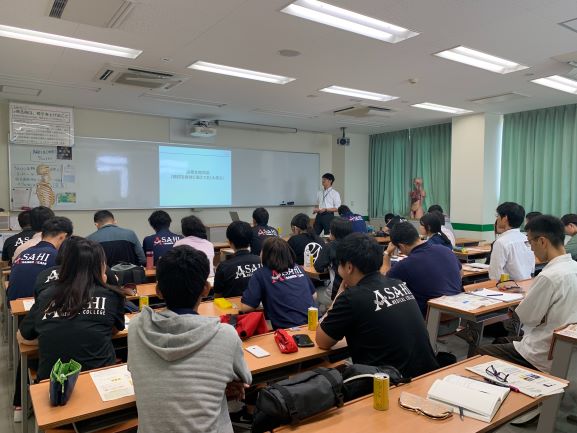 午前の部：「スポーツ栄養学」について