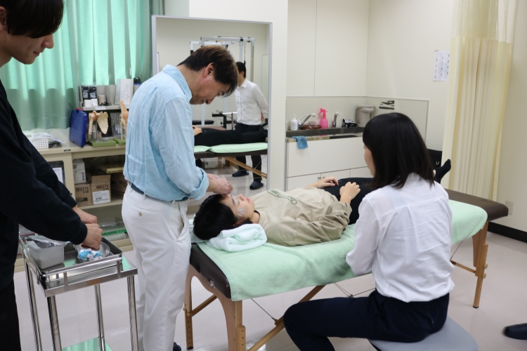 美容鍼体験