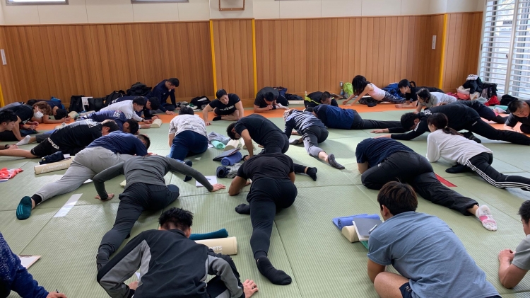 午後の部：実技「柔軟性を高めるアプローチ＆効かせるためのトレーニングテクニック」2