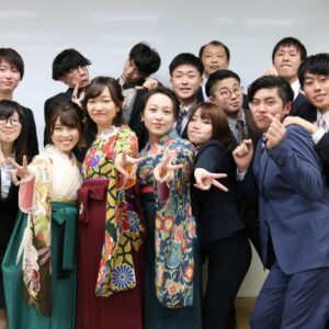 【動画】卒業式の様子を配信中