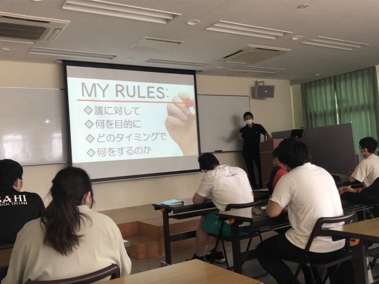 柔道整復学科3年生
テーマ：「トレーナー活動の実際」